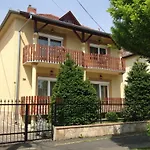 Attila Appartement *